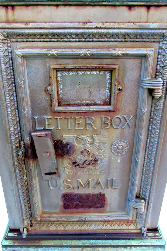 Commercial Mail Box