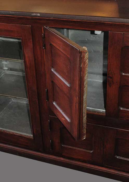 Single-Arch Mahogany Back Bar, with Large Mirrors