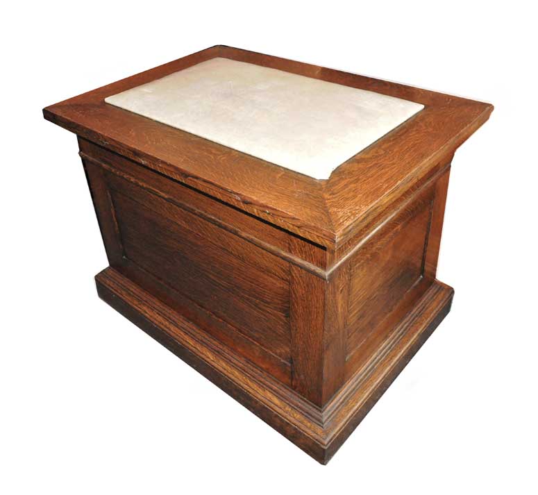 Oak Podium, with Leather Top