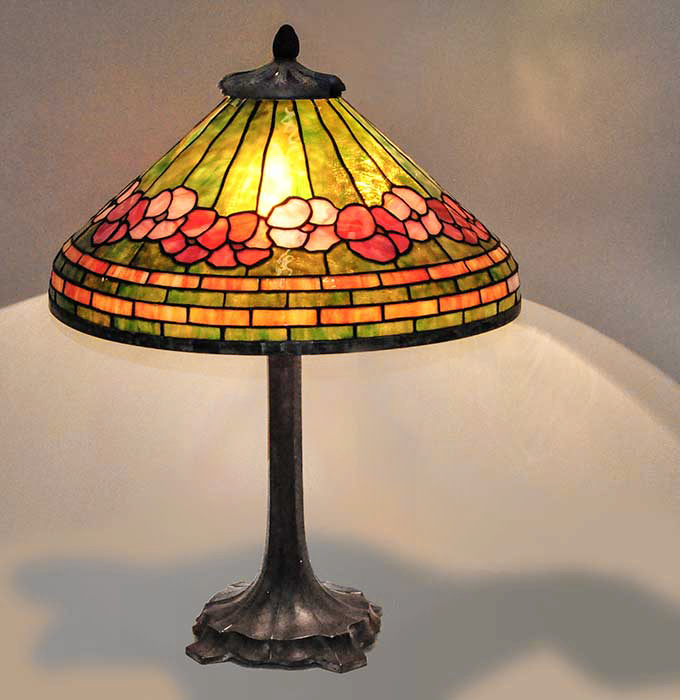 Erkins Glass table lamp