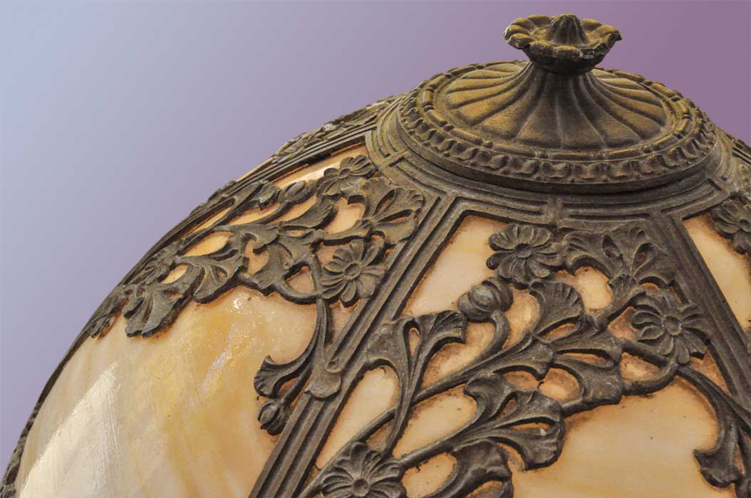 Bent Glass Table Lamp, w/Filigree