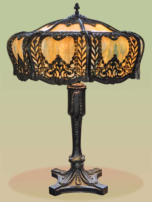 shaped filigreed stained glass table lamp